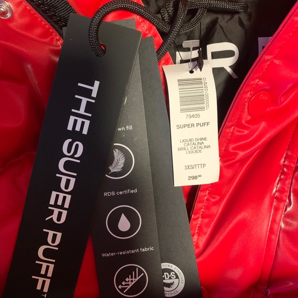 New with tags Aritzia Superpuff. - Picture 2 of 4